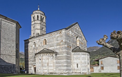 Kirche Santa Maria del Tiglio 1