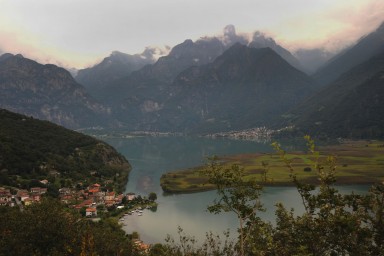 Runde auf den Berg Peschiera