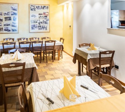 Trattoria Pizzeria Garbatona 9
