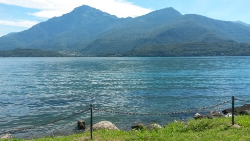 Walking itinerary in the heart of Gravedona ed Uniti 4